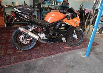 witam sprzedam ładnego hiosunga 500  na 125