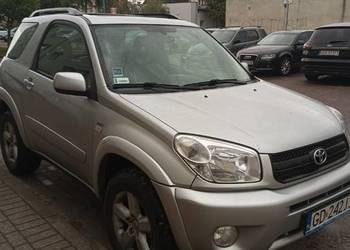 TOYOTA - RAV 4