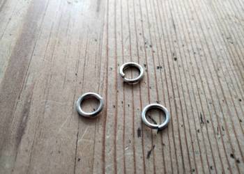 Kółko rymarskie metalowe srebrne 8*5*1 mm