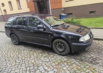 Sprzedam Skoda Octavia tour kombi 1.6 benzyna gaz 2010 rok