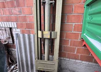 Maszt do  wózka widłowego rak Bułgar zremb