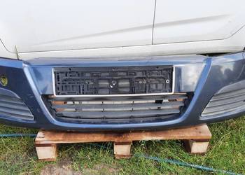 zderzak przedni przód Opel Astra H III 3 lak. Z168 do montażu