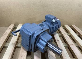 motoreduktor / przekładnia 0,3/1,3kW 13/55obr. SEW