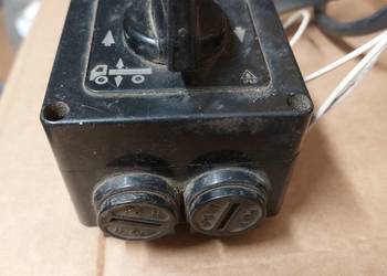 Urządzenie elektryczne do poziomowania