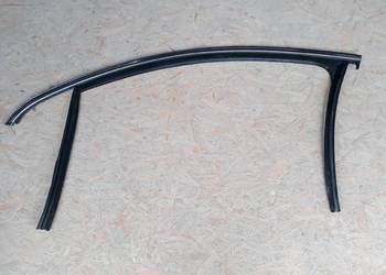 VW PASSAT B6 RAMKA CHROM USZCZELKA DRZWI LEWYCH 3C4837431F