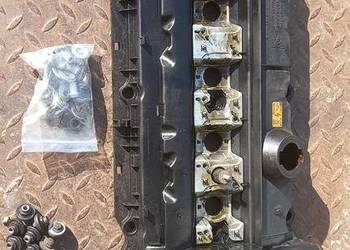 Bmw e46 m52b28tu 2.5 2.8 oryginalna pokrywa zaworow sruby cewki przykrecane