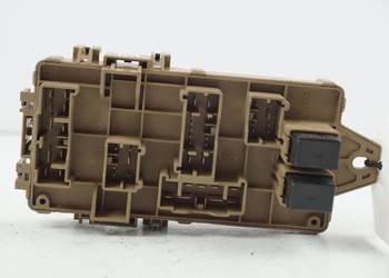 LB100603B FORESTER  SKRZYNKA BEZPIECZNIKÓW