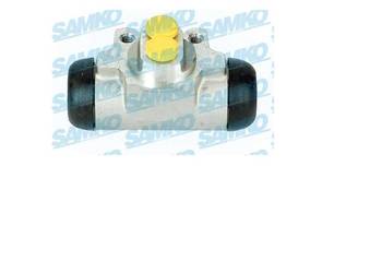 CYLINDEREK HAMULCOWY SUZUKI SJ410 Cabrio 1.0 81- 33 kW 45 KM CYLINDEREK HAMULCOWY SUZUKI SJ410 Cabrio 1.0 81- 33 kW 45 KM