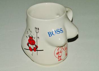 Kubek ceramiczny ''seksisty'' 0,5 l z ''biustem'' i ''tyłkiem''