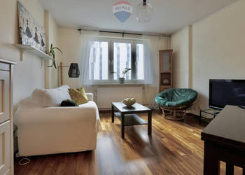 Atrakcyjne dwupokojowe mieszkanie na wynajem!