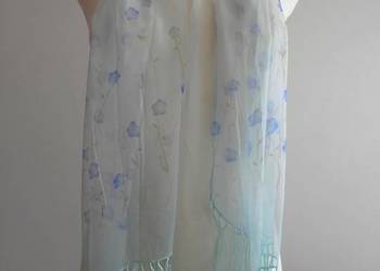 Szal Jedwabny 100% Naturalny Jedwab do Wielu Stylizacji Błękitny Kolor