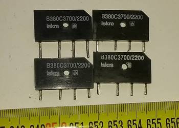 Mostek prostowniczy Graetza 2,2A/3,7A/380V