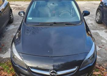 Opel astra J