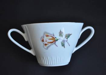 Włocławek - porcelanowe bulionówki