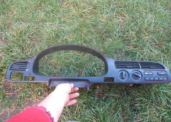 Ramka zegarów panelu nawiewów Honda Accord V 93-98 Coupe