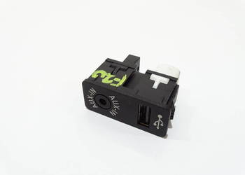 GNIAZDO PORT USB BMW F20 F30 9229246
