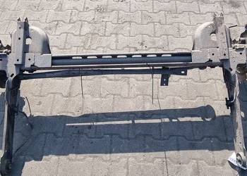 BELKA / SANKI TYŁ RENAULT TRAFIC II