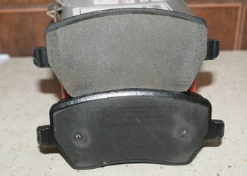 GDB3396 - TRW - KLOCKI HAMULC. SUZUKI SWIFT 05-