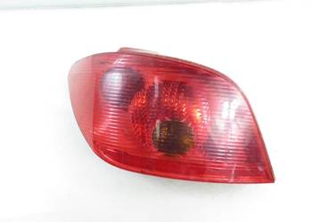LAMPA LEWA TYLNA PEUGEOT 307 HB