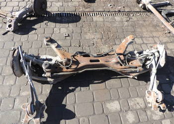 WOZEK ZAWIESZENIE SANKI TRAWERS BELKA TYL VECTRA C KOMBI