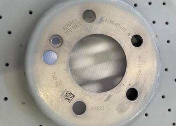 Tarcze hamulcowe przód Mercedes A 000 421 22 12 nowe