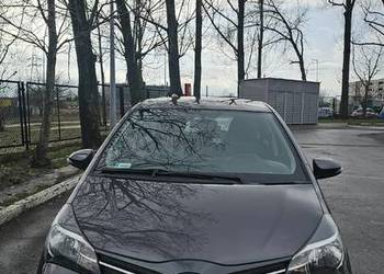 Toyota Yaris wersja Premium dodatkowo Pakiet City + Cool