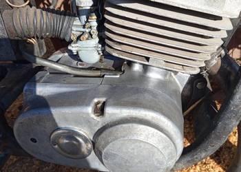 Silnik Mińsk 125 kompletny z gaźnikiem i instancjia