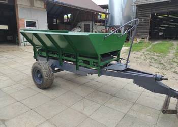 Rozsiewacz do wapna i nawozów RCW