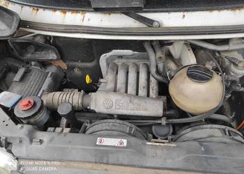 VW T 4 2.4 Diesel rozrusznik  Alternator półośka