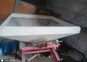 Sprzedam rozsiewacz do nawozów