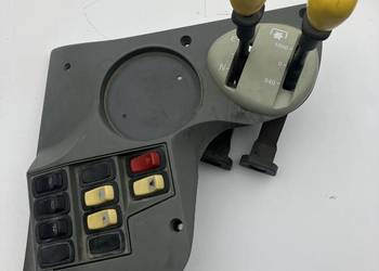 KOMPLETNY PANEL STEROWANIA WOM PRZEŁĄCZNIKI DEUTZ-FAHR AGROTRON 150