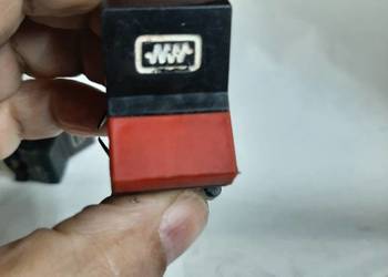 wyłącznik grzania szyby tylnej Polonez Fiat 125p