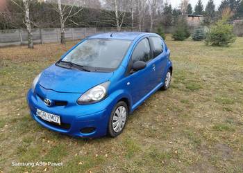 Toyota Aygo z Klimą i Nawigacją-super wersja