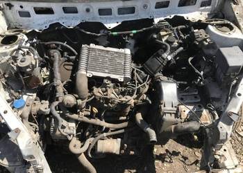 Toyota yaris 1.4d4d 2004r na części wersja francuska