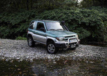 Sprzedam Mitsubishi Pajero Pini 1.8 GDI