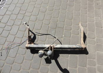 HAK HOLOWNICZY RENAULT SCENIC 1 FL