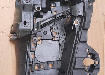 Obudowa Mocowanie Lampy  VOLVO FH  Lewa