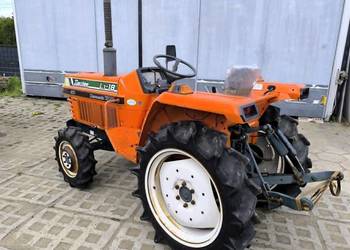 Traktor japoński Kubota Sunshine L1-18;moc 18KM napęd 4x4, rewers stan bdb