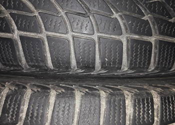 4 Opony zimowe 195/65r15 Dayton z dużym bieżnikiem