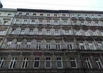 Sprzedam mieszkanie na Przedmieściu Oławskim 58 m kw. cena do negocjacji