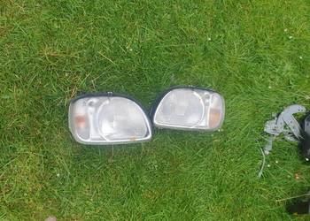 Lampa przednia prawa lub lewa Nissan Micra K11 98-00