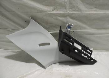 Opel Corsa F osłona słupka lewa tył 96642V01