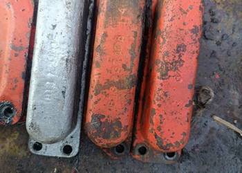 Pokrywa zatrzasków wodzików skrzyni T-25