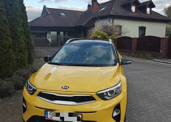 Kia Stonic 1.0 T-GDI Bagażnik | Garażowana | Czarny dach