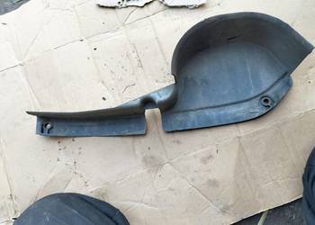 FORD MONDEO MK1  MK2 OSŁONA SILNIKA PASKA PRAWA NADKOLE  DOLNE PRAWE