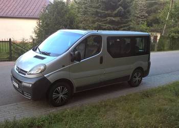 Opel Vivaro 1.9TD 9-osobowy 2004r