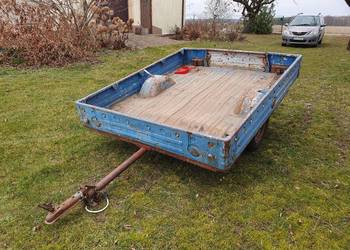 Przyczepka samochodowa