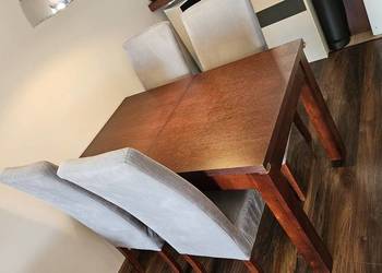 Stół rozkładany wraz z 4 krzesłami do salonu 130x80cm