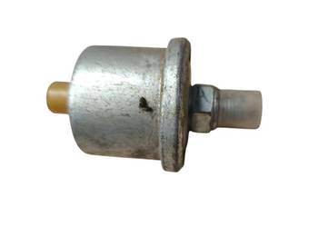 Czujnik ciśnienia oleju MM393A MTZ25064