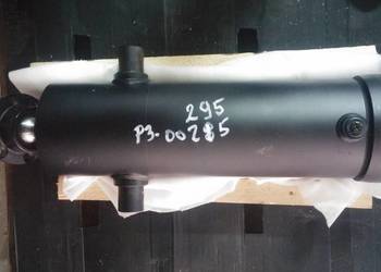 Siłownik wywrotu 660mm,skok 2400mm,25 ton,nowy
